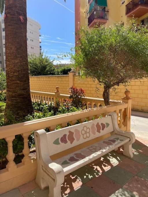 Soleado Y Luminoso Apartamento ฟูเอนฮิโรลา ภายนอก รูปภาพ