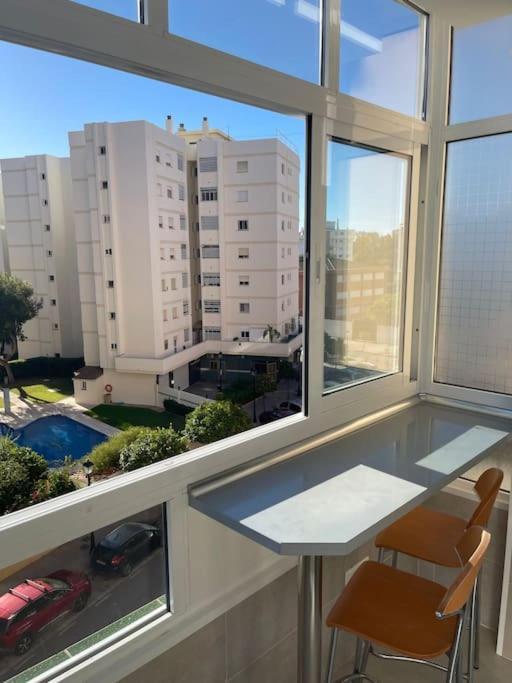 Soleado Y Luminoso Apartamento ฟูเอนฮิโรลา ภายนอก รูปภาพ